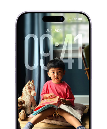 iPhone Sperrbildschirm mit Uhrzeit, die an das gezeigte Foto angepasst ist